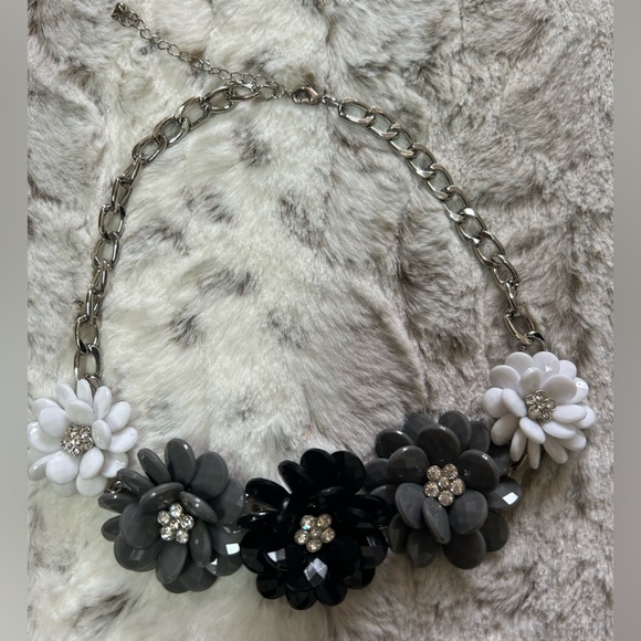 Jewelry Ceramic Flower Necklace Poshmark